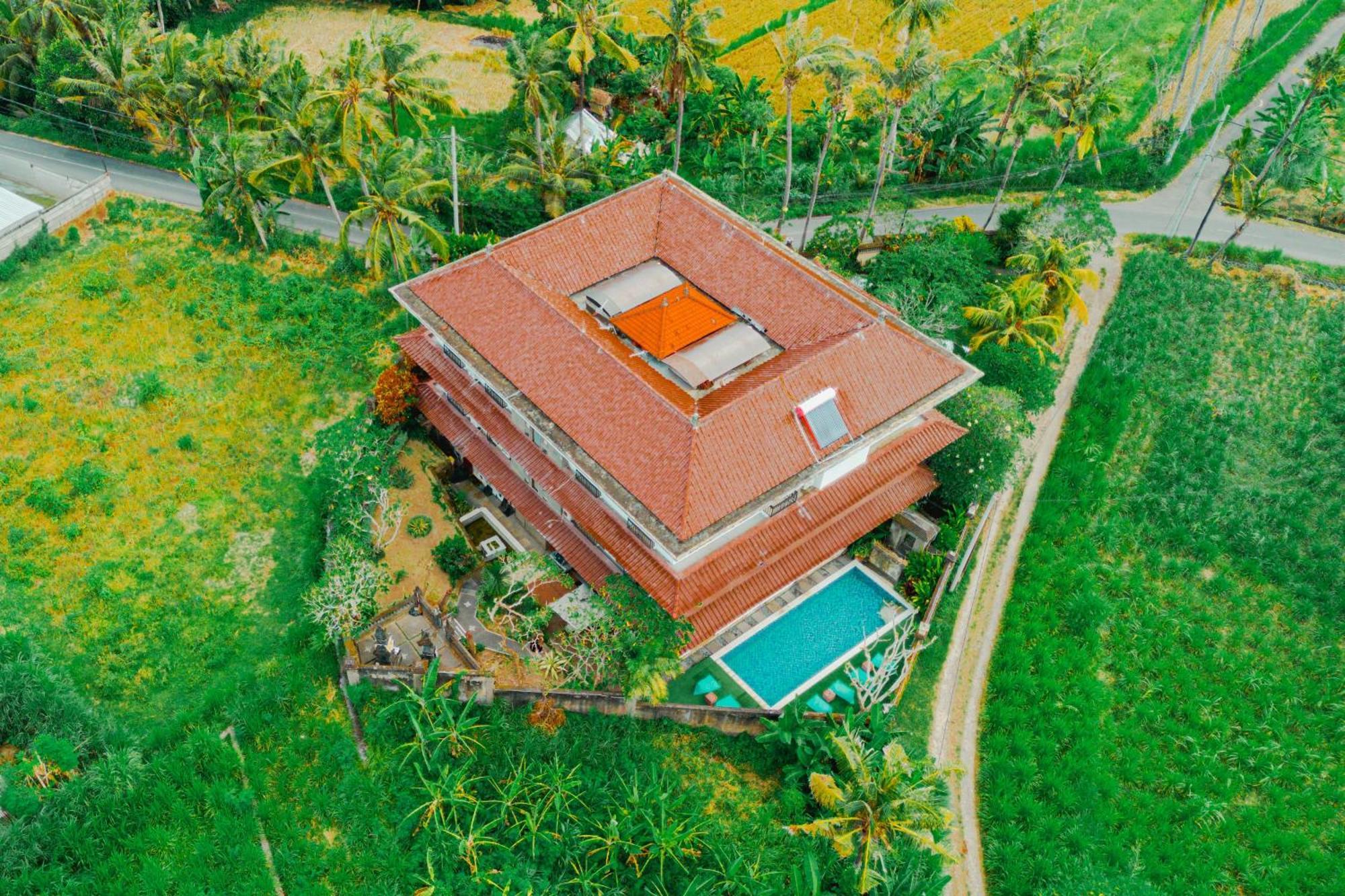 Starloka Saba Bali Hotel Blahbatu Exterior photo