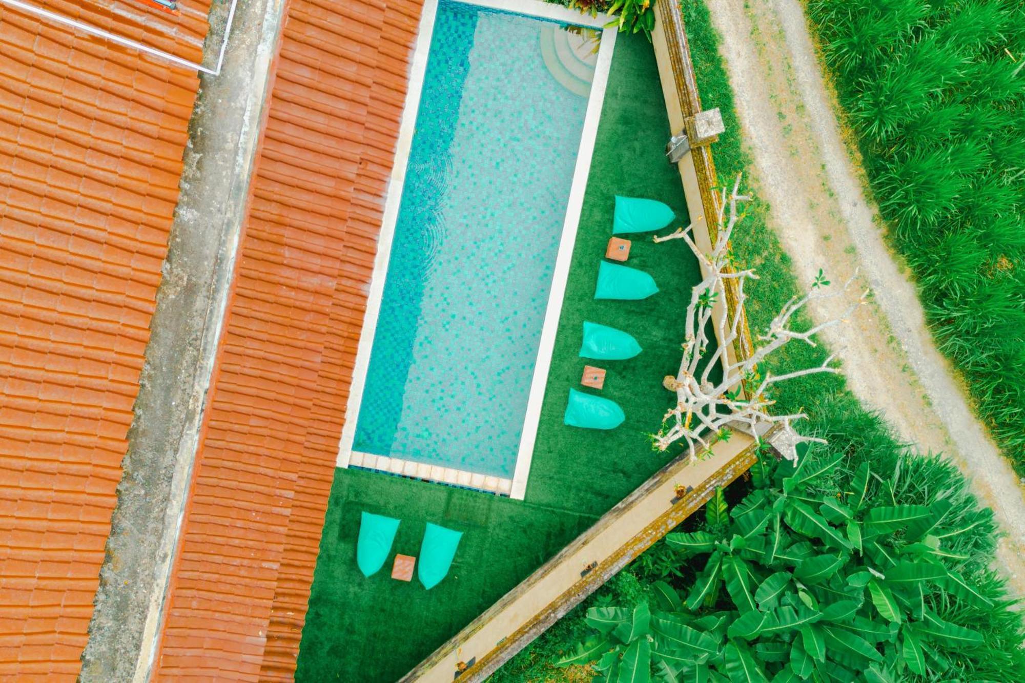 Starloka Saba Bali Hotel Blahbatu Exterior photo
